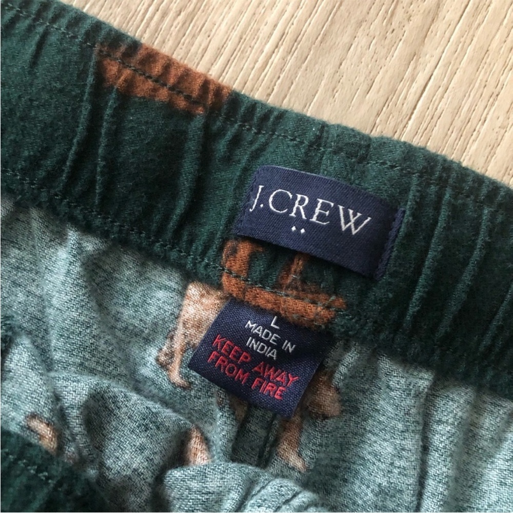 J. Crew Men's Dark Green Joggers with Bear Print Lounge Pajama Pants - Picture 6 of 8
